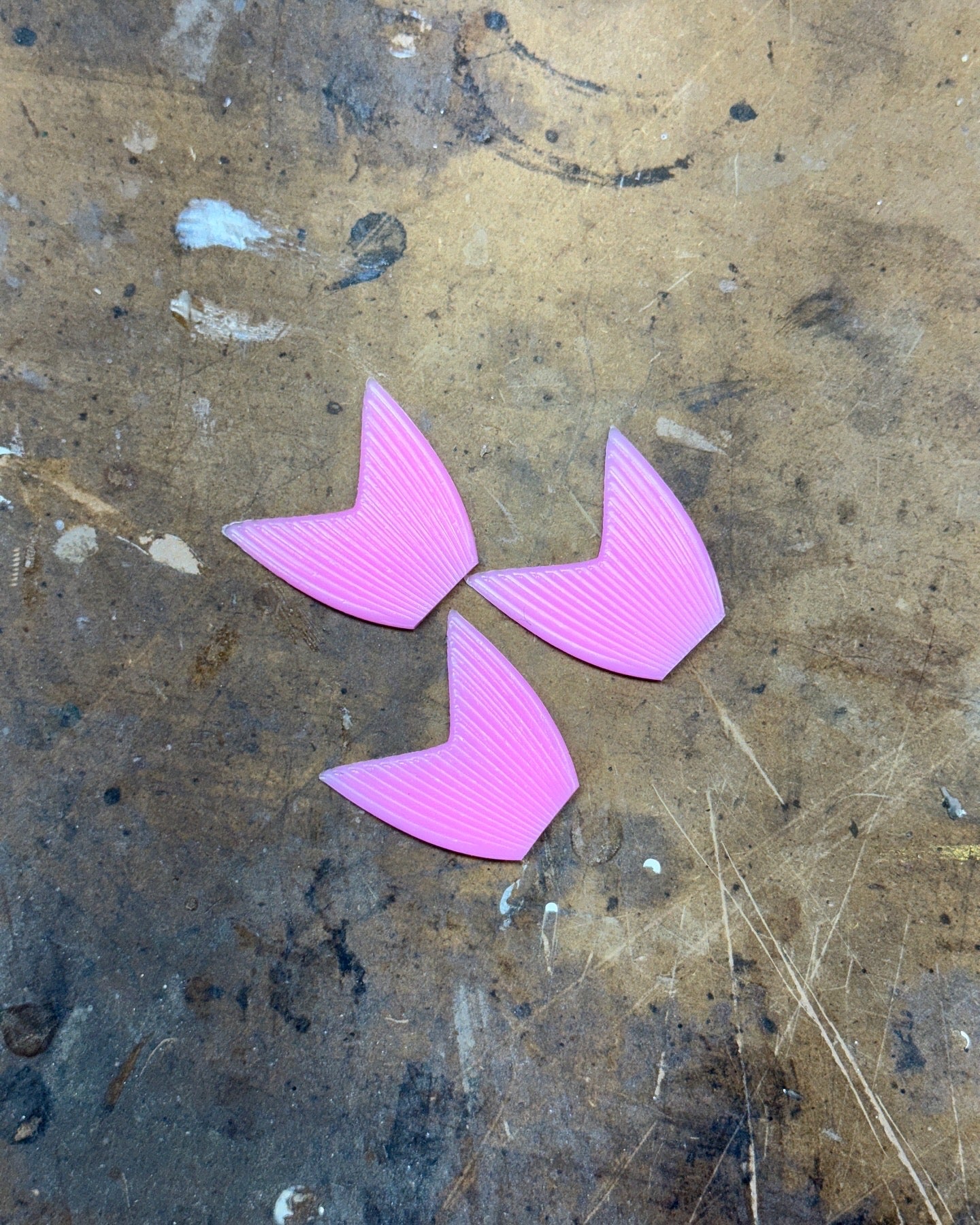 “Pink” Metro Tails