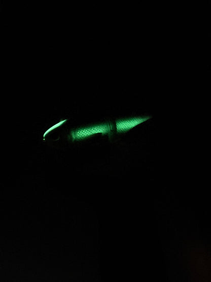 "CisGlow" Metro